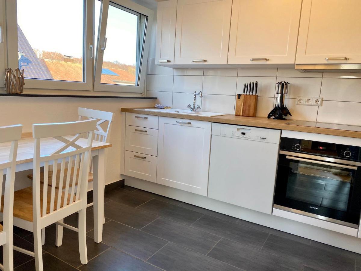 Ferien-Apartment Eisvogel Im Naturschutzgebiet Mit Privatstrand Friedrichshafen Ngoại thất bức ảnh